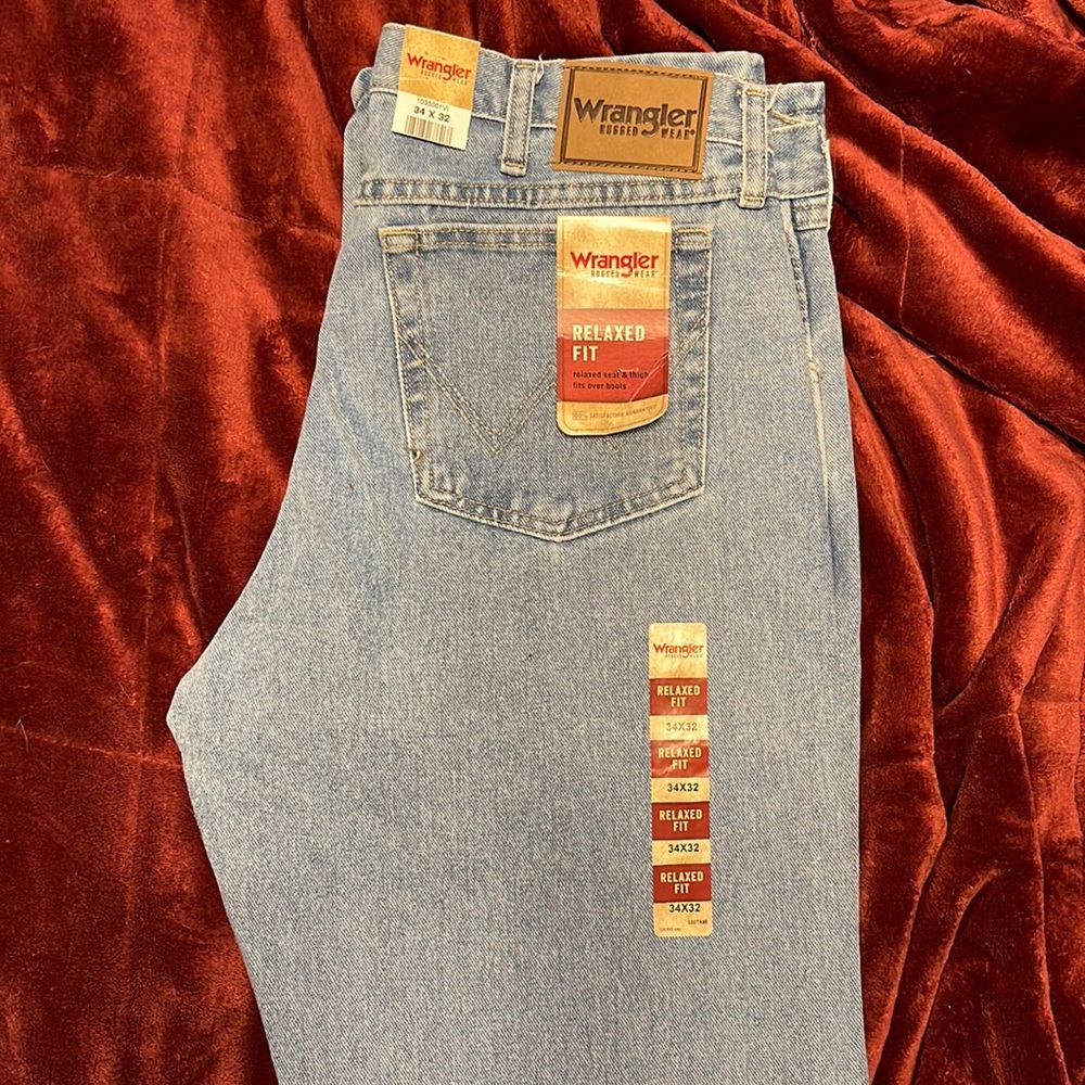 Wrangler Rugged wear relaxed jeans